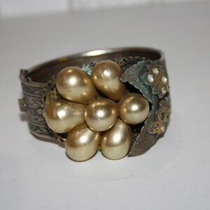 ✨ Silver Pearl & Rhinestone Bangle · 7" · Vintage Repair Charm ✨